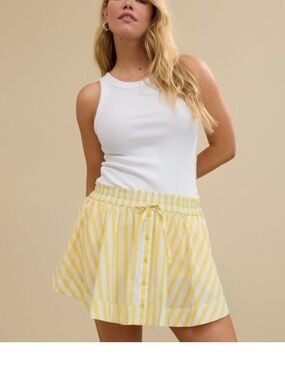 Aerie Boxer Skirt in Yellow & White
Stripe size XS